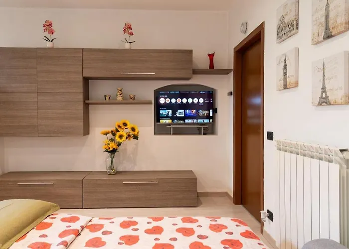 Sunflower - Modern On Maggiore Apartamento *